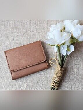 Vintage Coach Water Buffalo Trifold Mini Wallet ( British Tan )